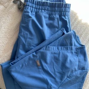 Blue Figs scrubs set Large/Tall